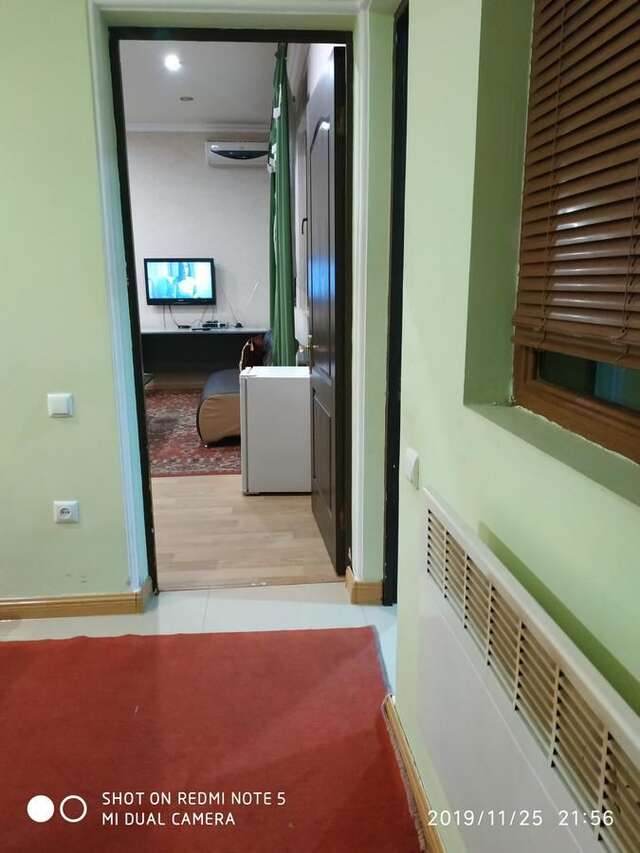 Отель Armenia Guest House in Komitas Ереван-6